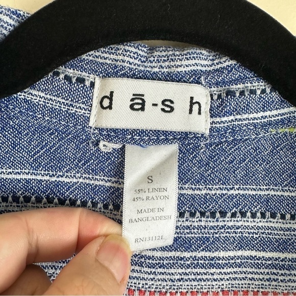 Aztec Hippie linen blend button down blouse top women’s Small by Dash - Picture 2 of 4